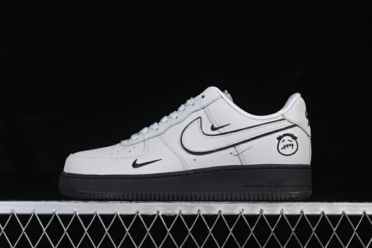 Picture of Air Force 1 _SKUfw22144477179586949fw